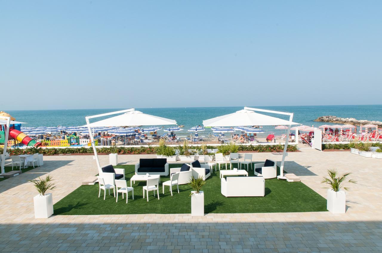ميسانو ادرياتيكو Lungomare Relax Residence المظهر الخارجي الصورة