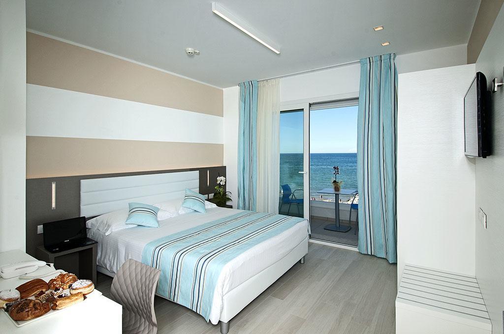 ميسانو ادرياتيكو Lungomare Relax Residence المظهر الخارجي الصورة